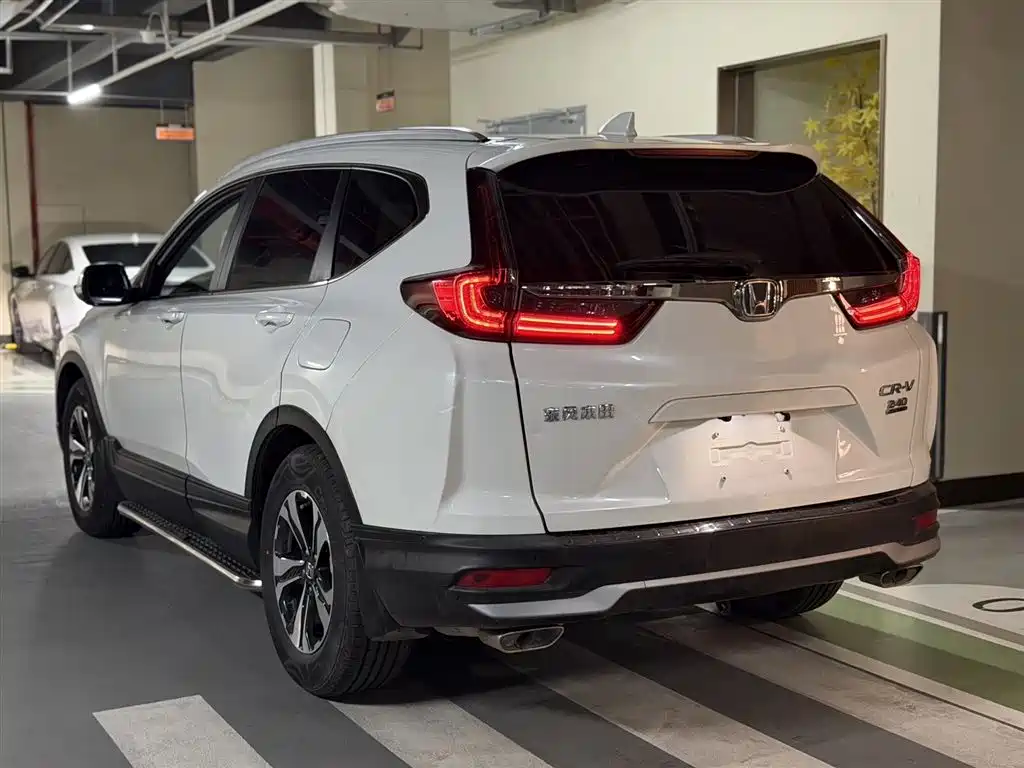 Honda CR-V 240 TURBO CVT 2 WD Urban