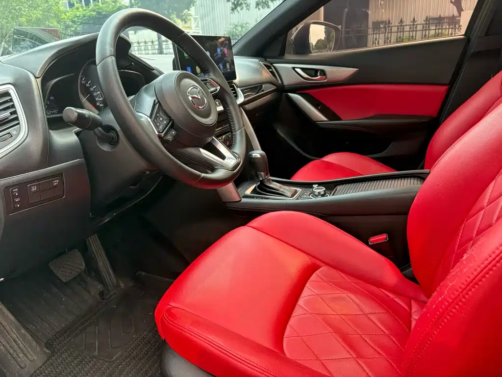 Mazda CX-4 2.0 L Auto 2 WD Blue Sky Taste