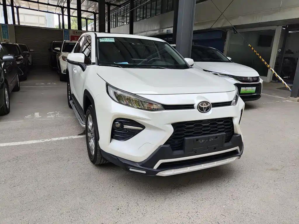 Wildlander 2.0 L CVT 2 WD Luxury