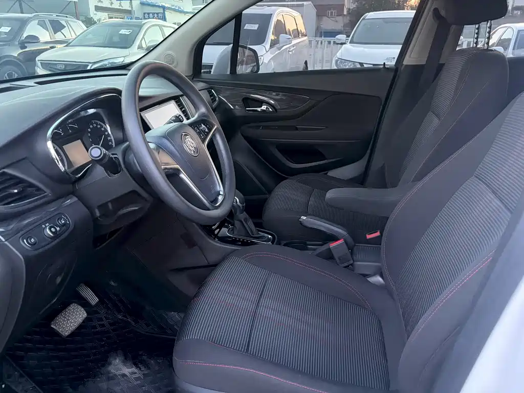 Encore 18 T Auto 2 WD Urban Leading