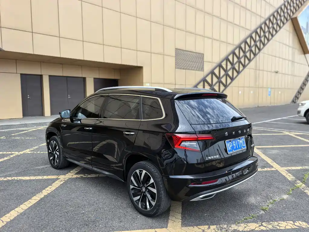 Karoq TSI280 Luxury Enjoyment