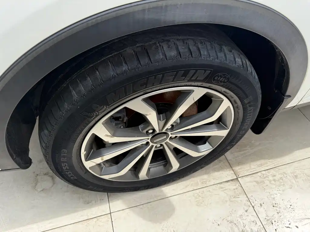 WEY VV6 2.0 T 2 WD Flagship CN-V