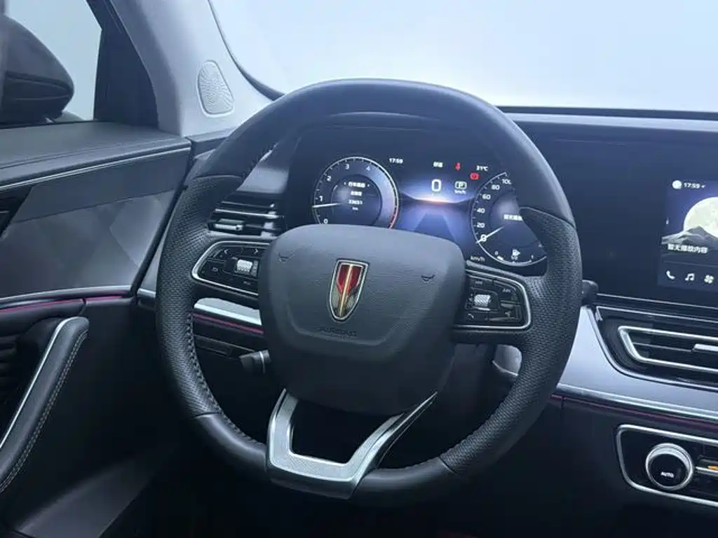 Hongqi HS5 2.0 T Flagship Enjoyment Pro