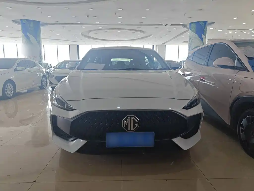 MG5 180 DVVT CVT Style