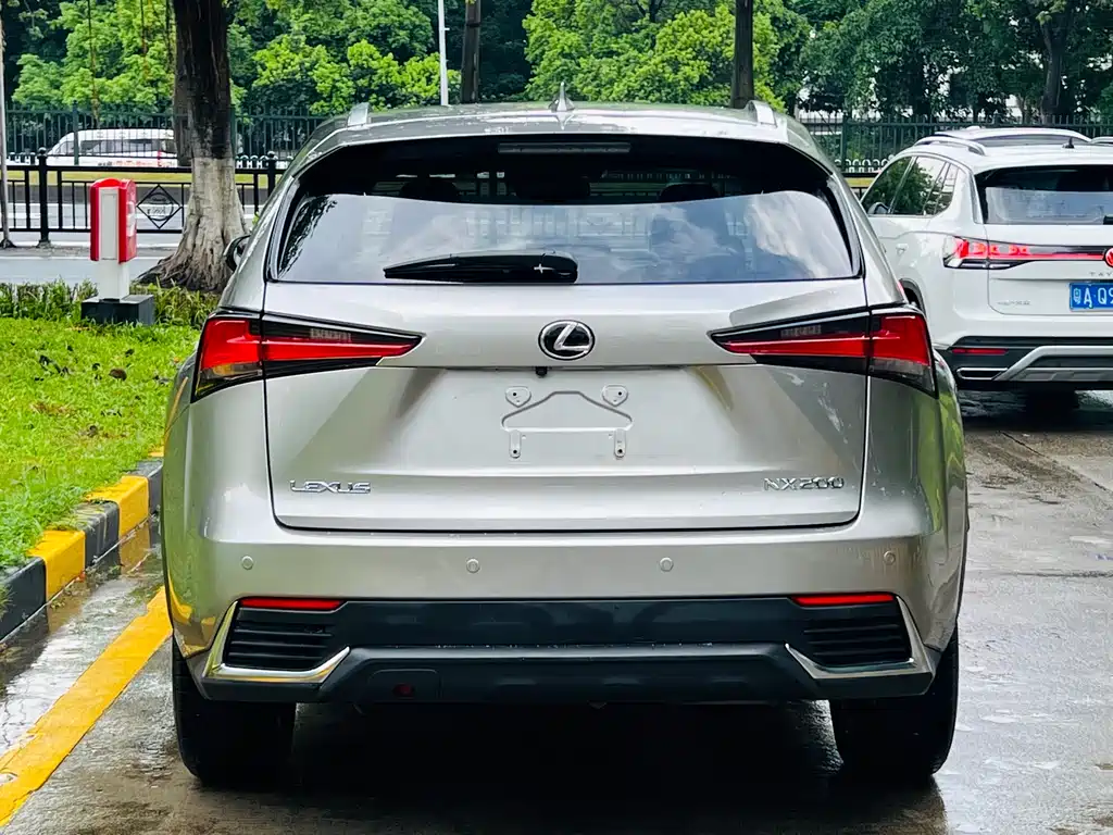 Lexus NX 200 AWD Sharp Style CN-V