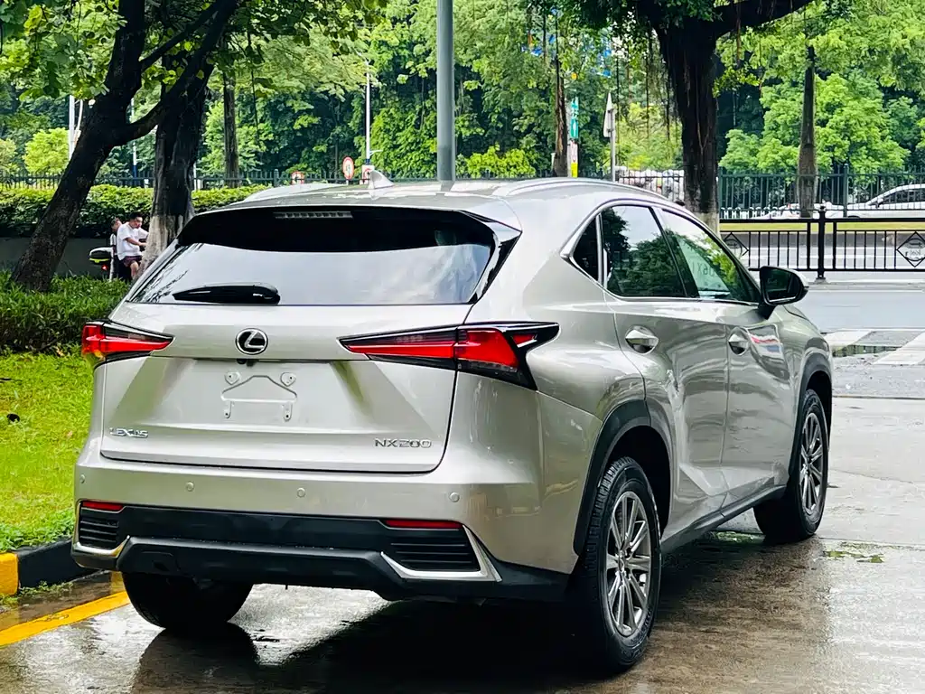 Lexus NX 200 AWD Sharp Style CN-V