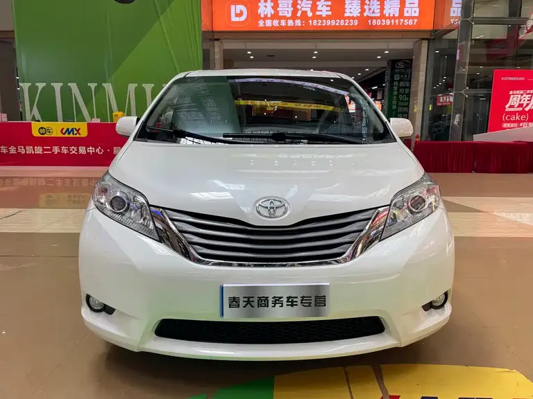 Toyota SIENNA 3.5 L 2 WD L