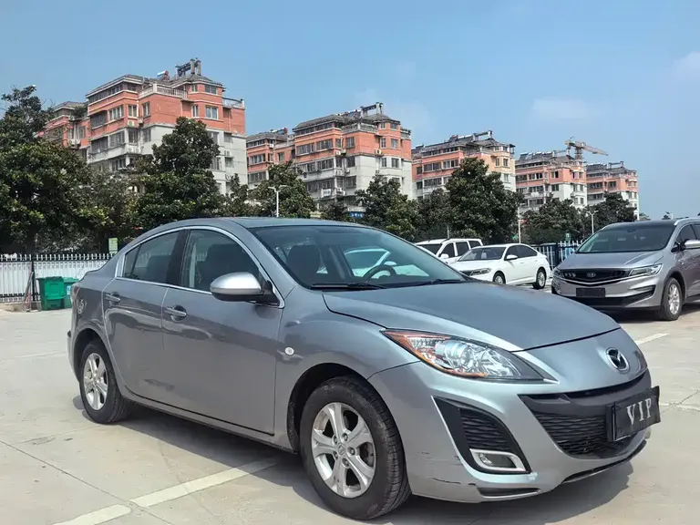Mazda 3 Star Sedan 1.6 L Auto Elite