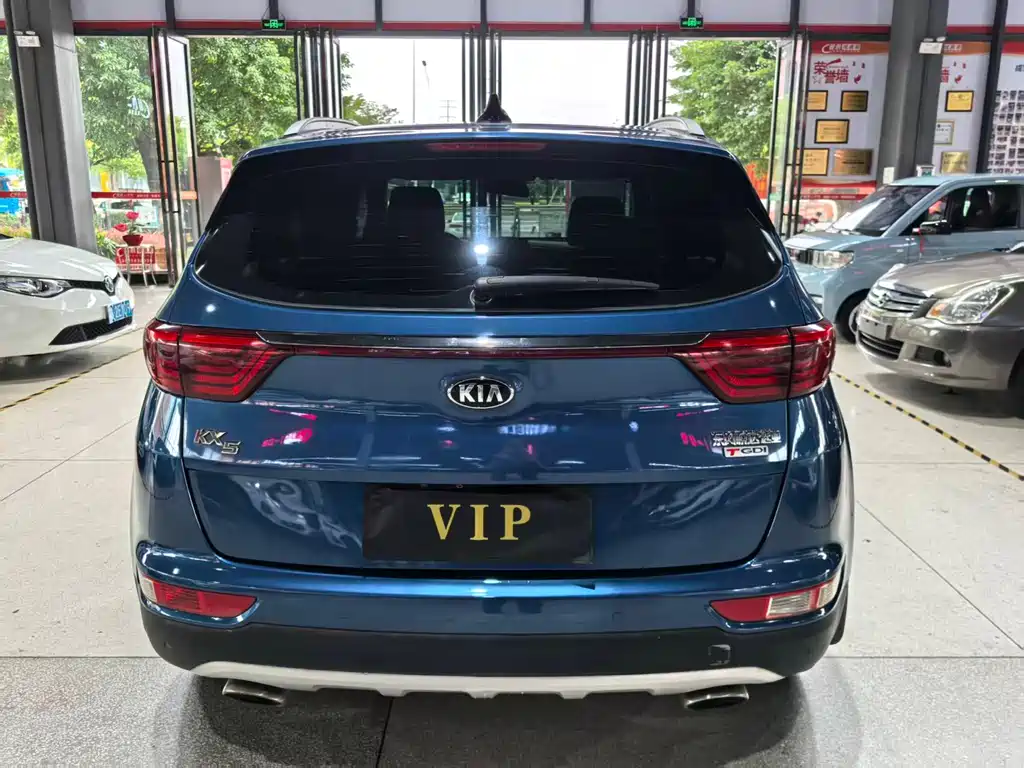Kia KX5 1.6 T Auto 2 WD DLX