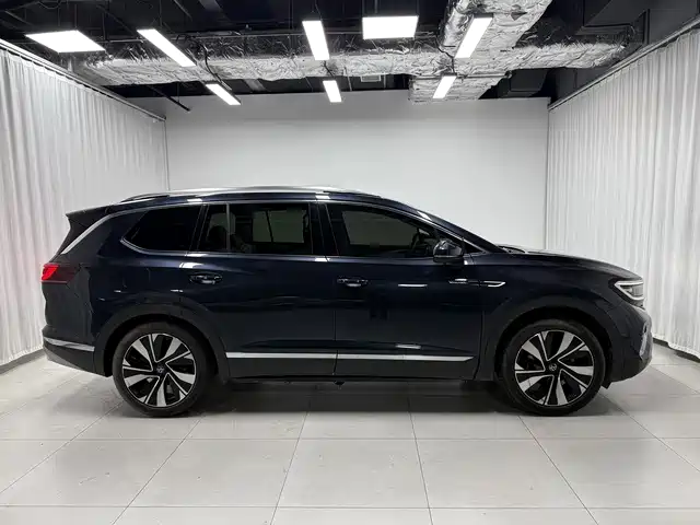 Talagon 380 TSI 4 WD Flagship Victory Realm 7-seat