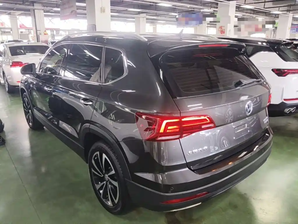 Tharu 280 TSI 2 WD Luxury PLUS CN-VI