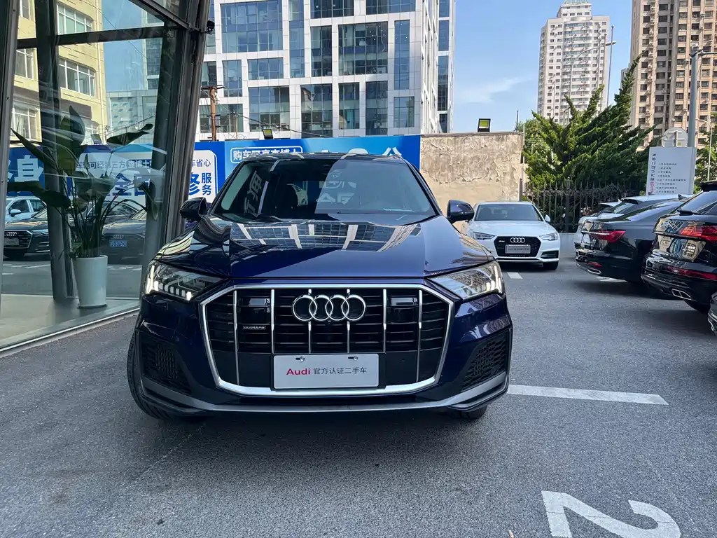 Audi Q7 55 TFSI quattro S line Sport