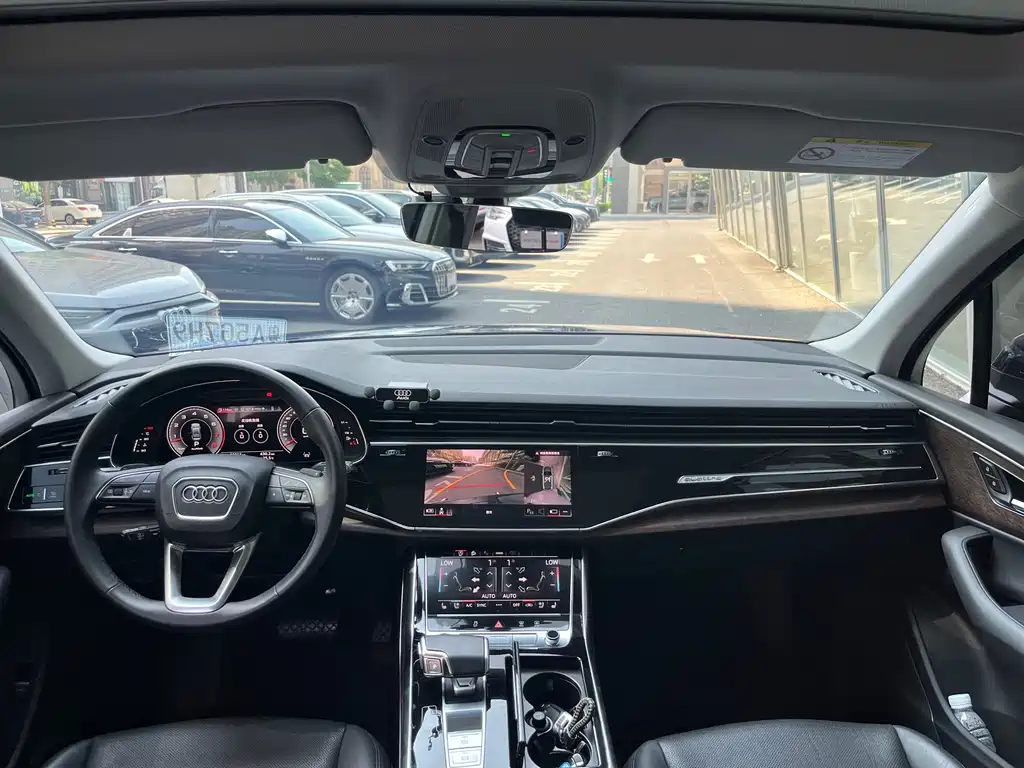 Audi Q7 55 TFSI quattro S line Sport