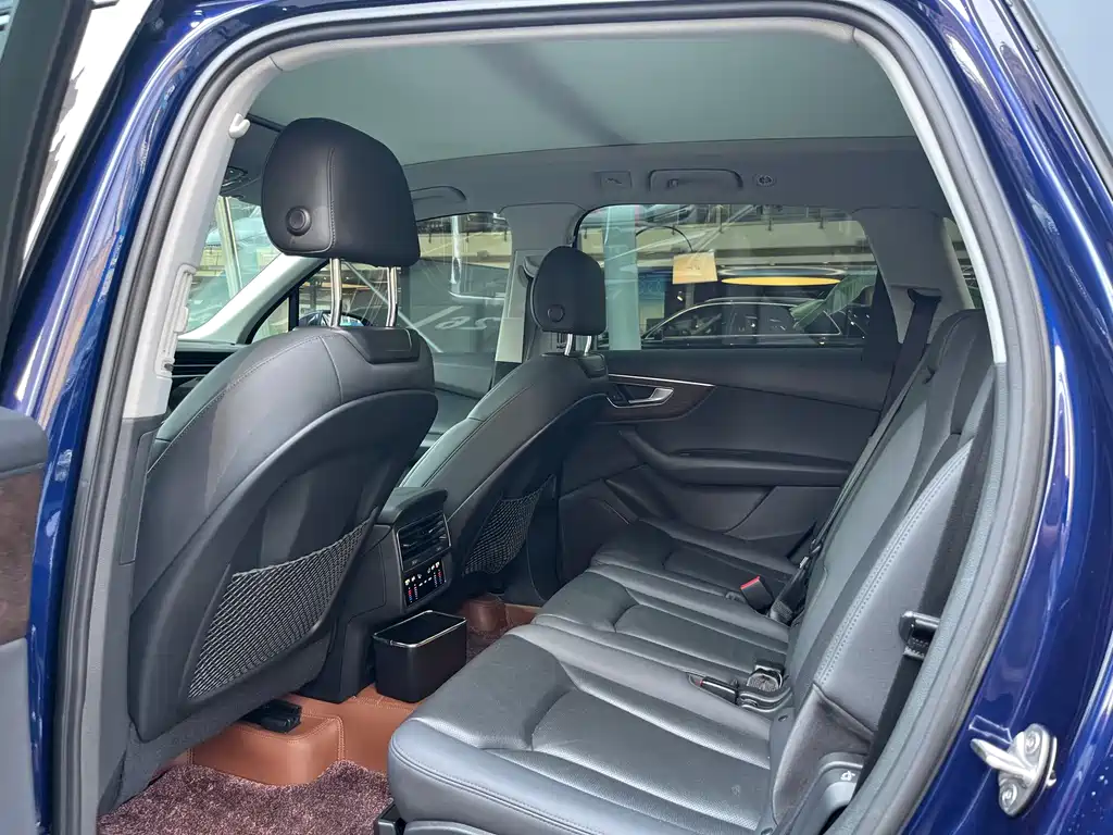 Audi Q7 55 TFSI quattro S line Sport