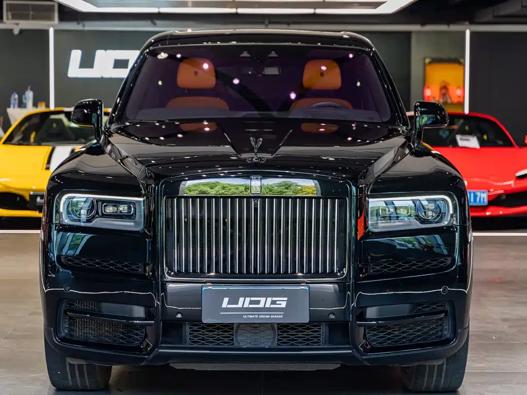 Cullinan Black Badge