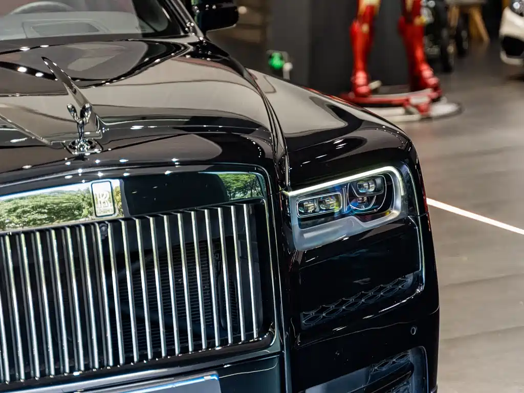 Cullinan Black Badge