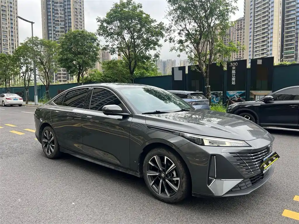 Eado 1.5 T GDI Auto Flagship