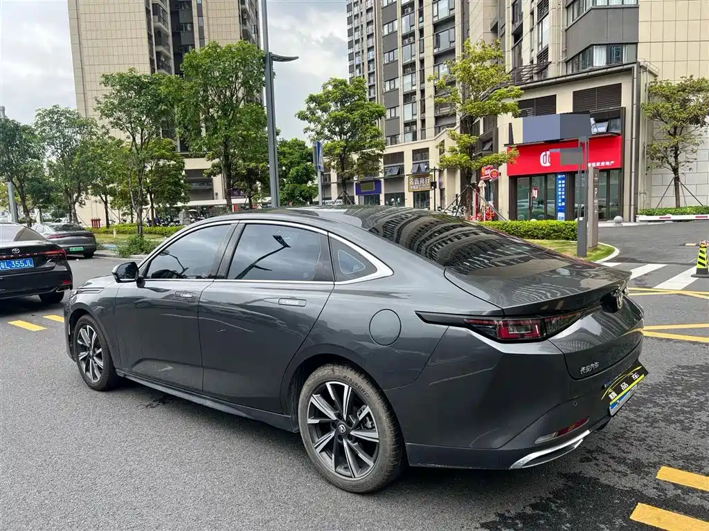Eado 1.5 T GDI Auto Flagship