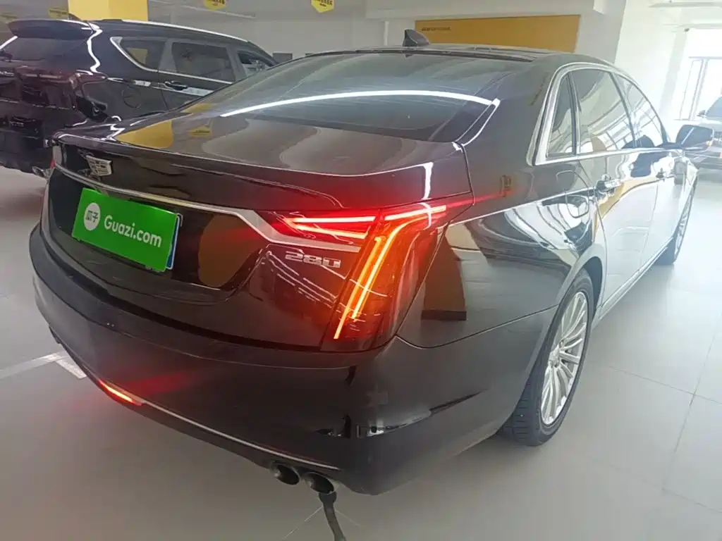 Cadillac CT6 28 T Luxury