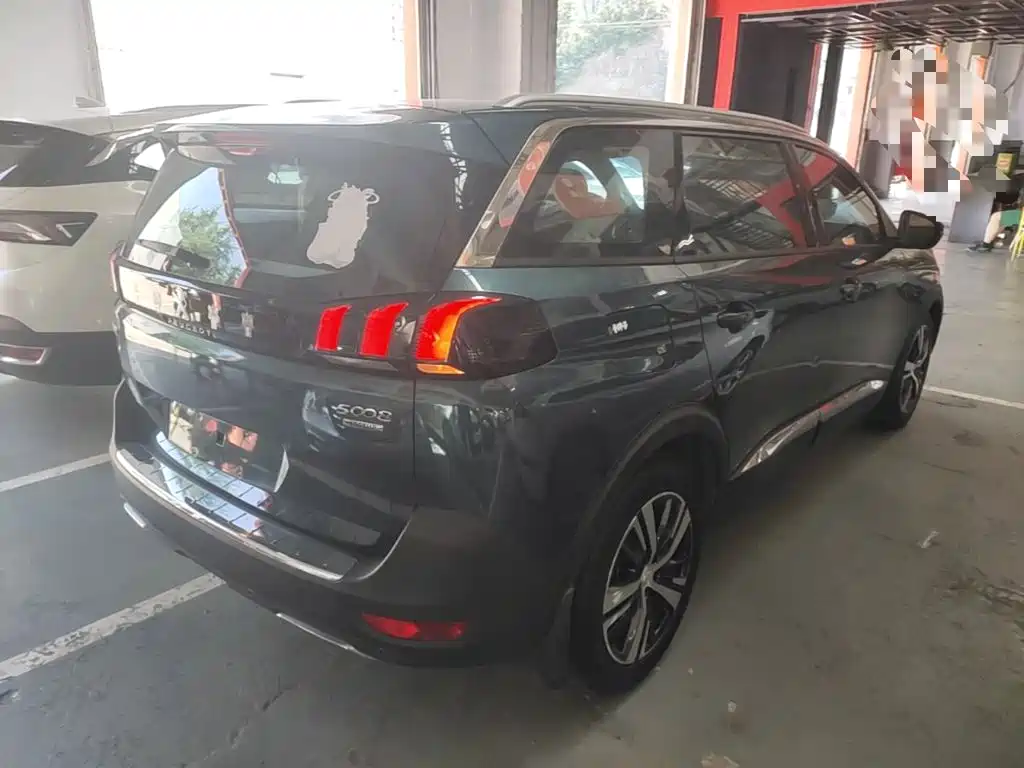 Peugeot 5008 标致5008 2019款 400 THP 5座精英版