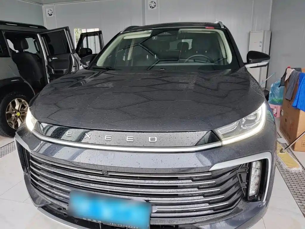 Exeed Lingyun 300 T 2 WD Stellar