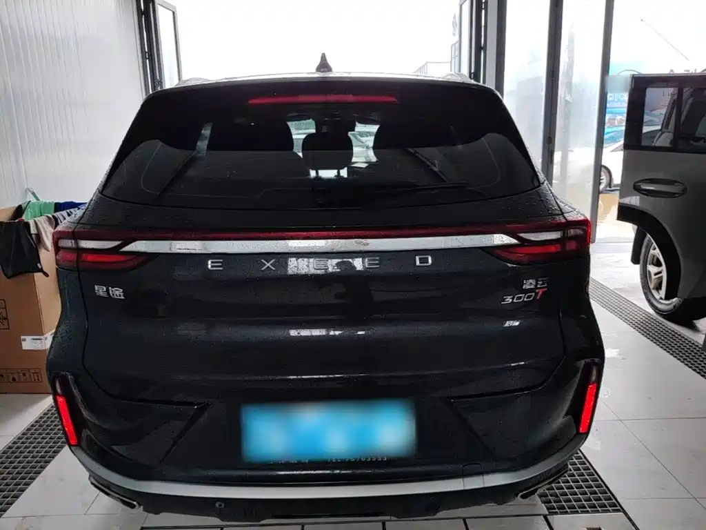 Exeed Lingyun 300 T 2 WD Stellar
