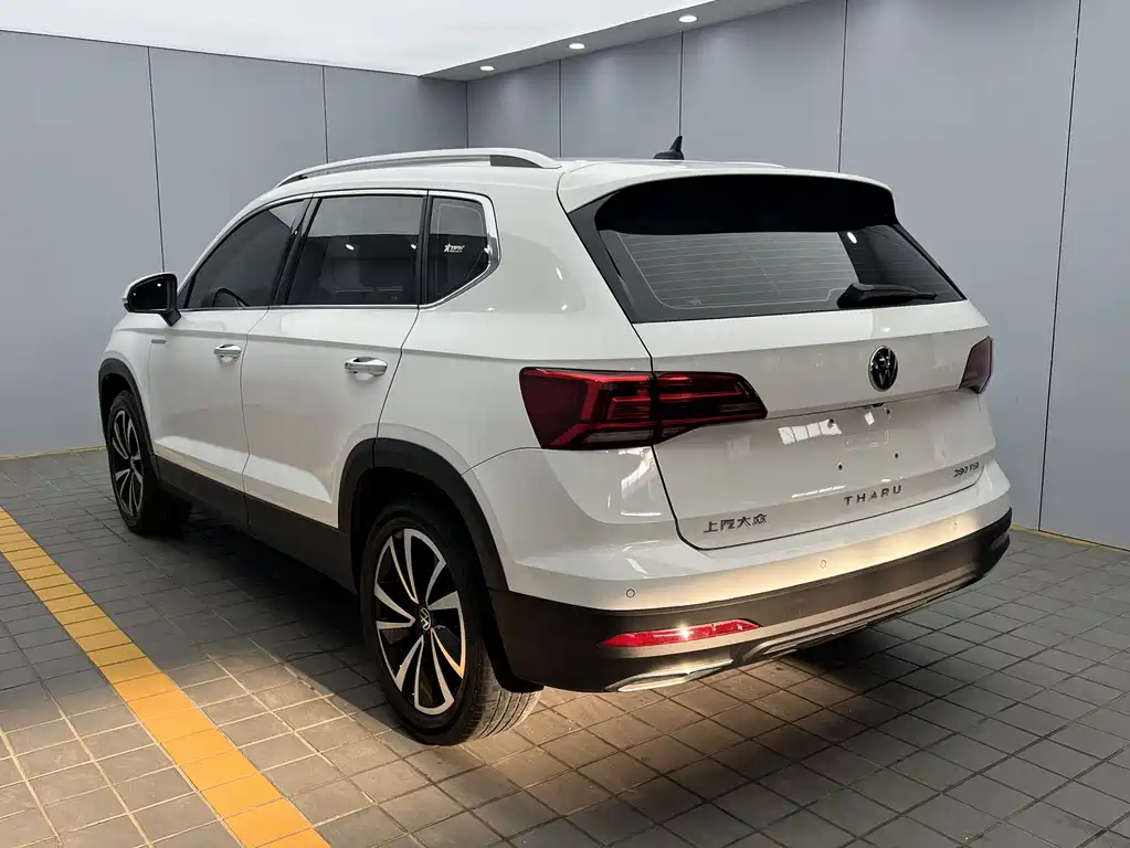 Tharu 280 TSI 2 WD Luxury