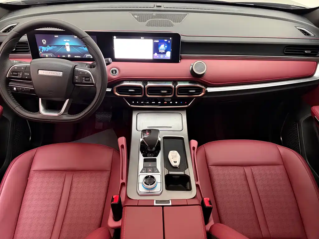 Jetour X70 PLUS 捷途X70 PLUS 2025款 冠军版 1.5 T DCT冠军MAX 5座