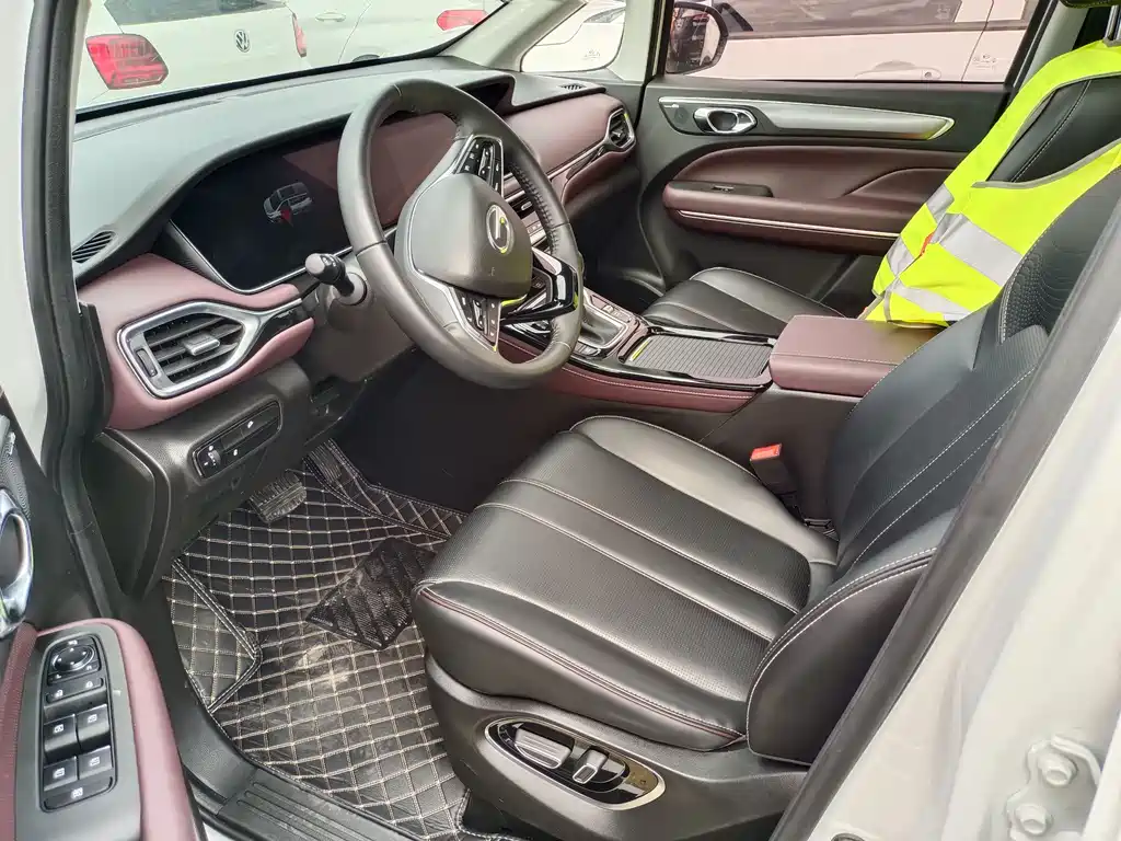 GAC Trumpchi M6 PRO 270 T DCT Elite