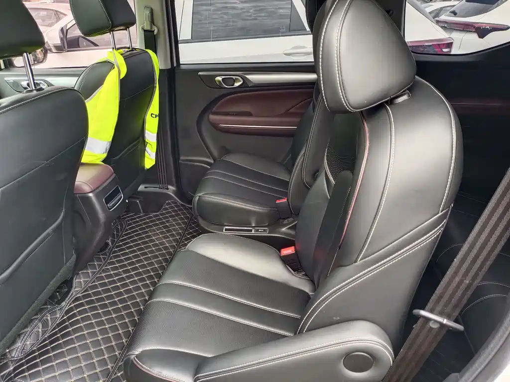 GAC Trumpchi M6 PRO 270 T DCT Elite