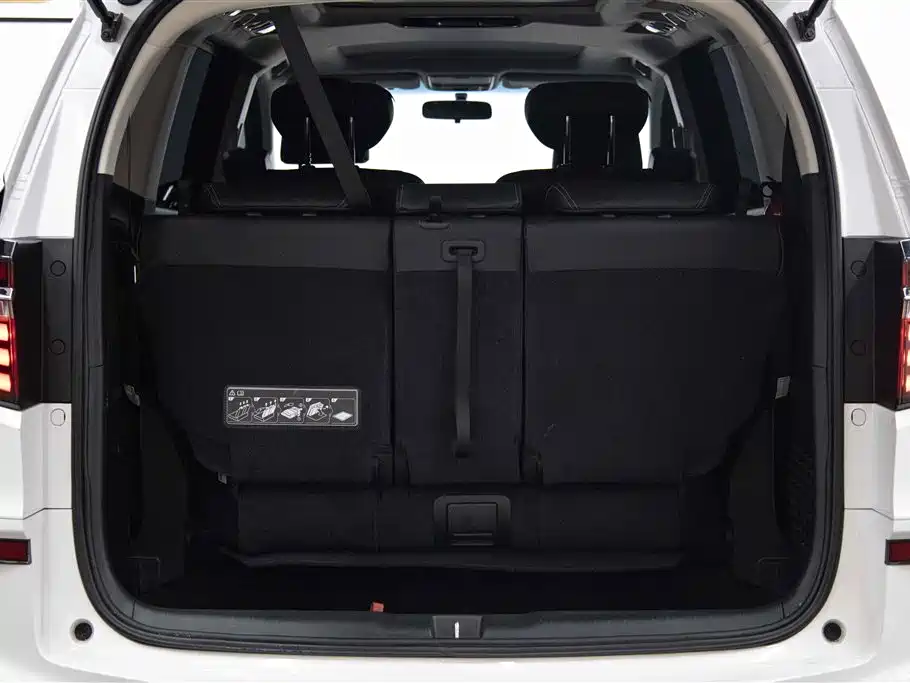 Elysion 2.4 L Style