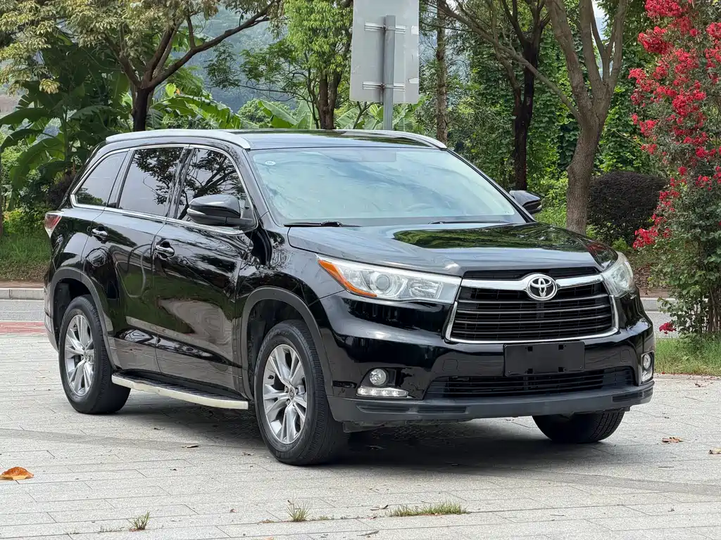 Highlander 2.0 T 2 WD Elite 5-seat