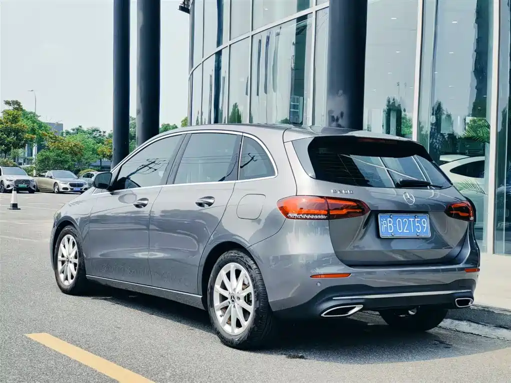 Mercedes-Benz B-Class B 200 Fashion