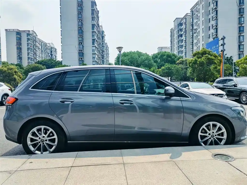 Mercedes-Benz B-Class B 200 Fashion