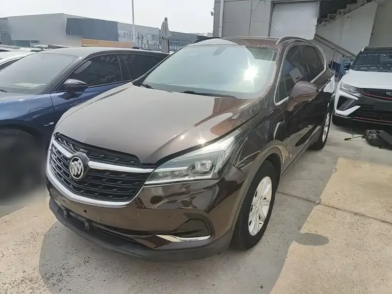 Buick Envision Plus 532 T 2 WD Leading