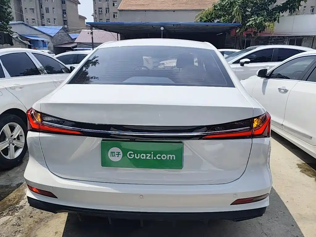 Roewe i5 1.5 L Manual Comfort Enjoyment