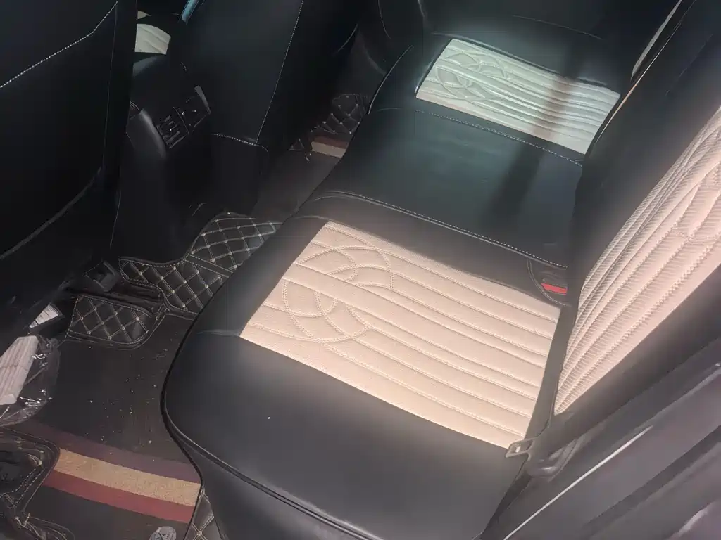 Sylphy 1.6 L XL CVT Joy