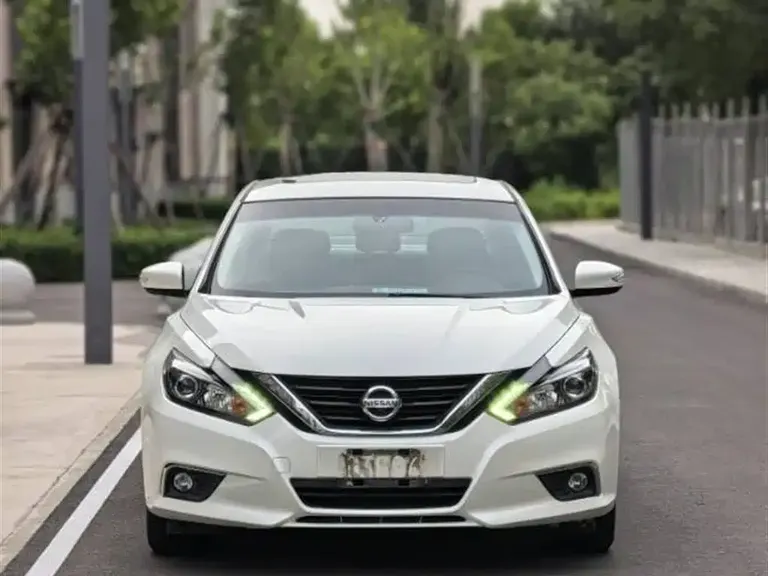 Nissan Teana 2.0 L XL Smart Progress