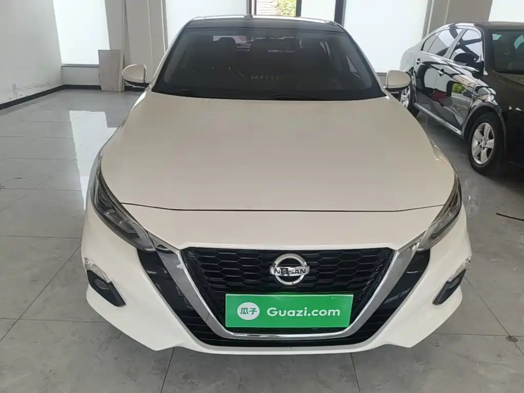 Teana 2.0 L XL Comfort