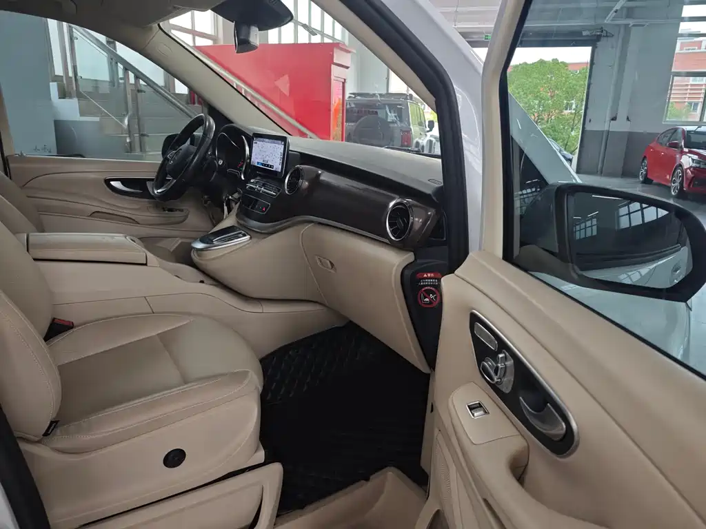 Mercedes-Benz V-Class V 260 Navigator
