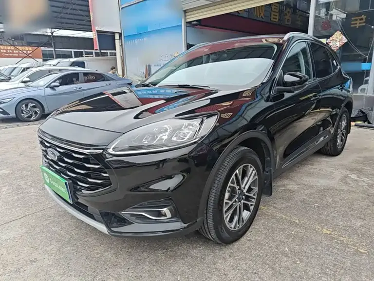 Ford Escape EcoBoost 245 2 WD Shine Enjoyment