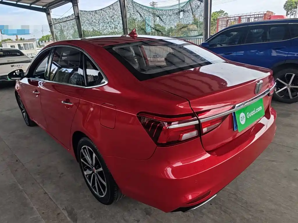 Roewe i6 Classic 20 T Auto Flagship