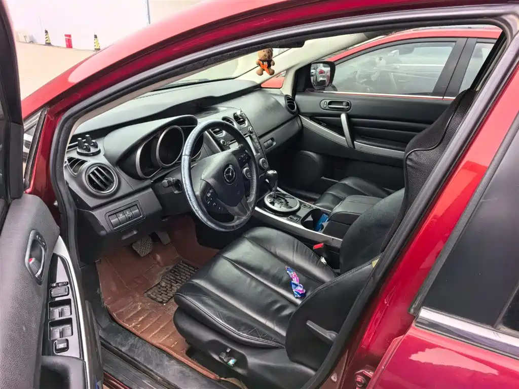Mazda CX-7 2.5 L 2 WD Luxury
