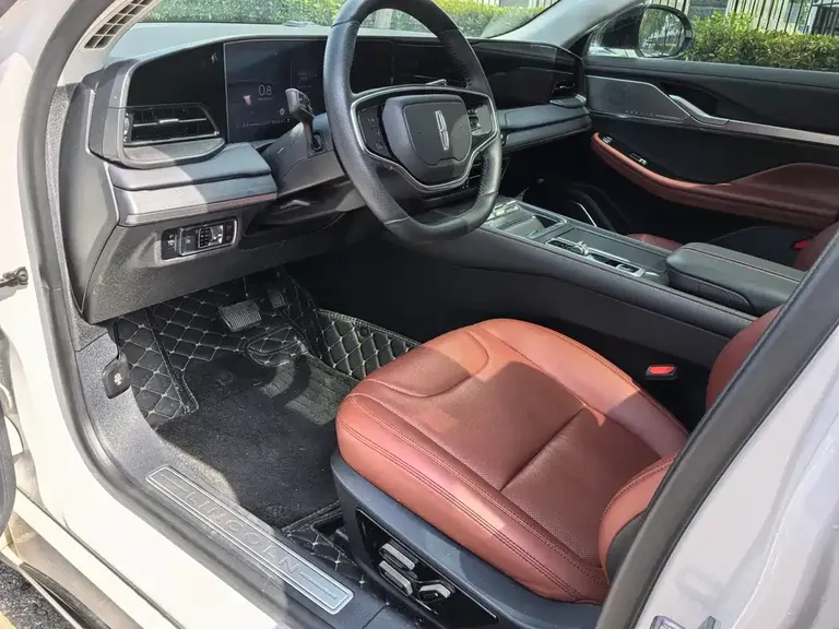 Lincoln Z 2.0 T Premium Style