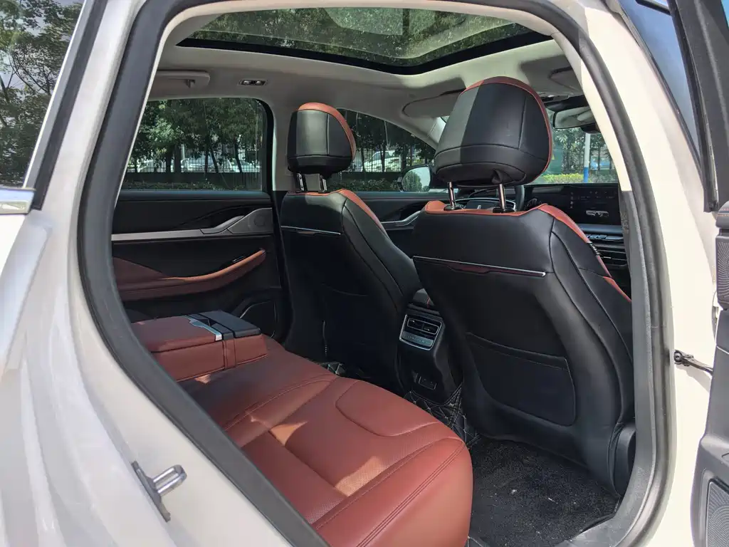 Lincoln Z 2.0 T Premium Style