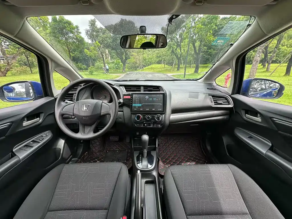 Fit 1.5 L LX CVT Comfort