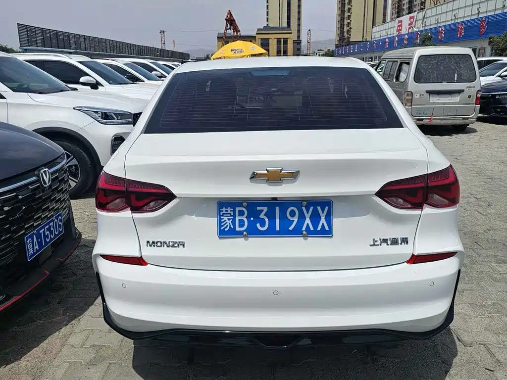 Monza 1.5 L DCT Joy