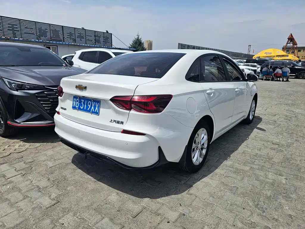 Monza 1.5 L DCT Joy