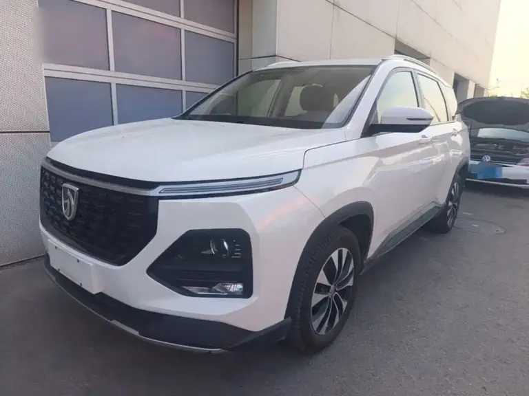 Baojun 530 Global Anniversary 1.5 T CVT Luxury 5-seat