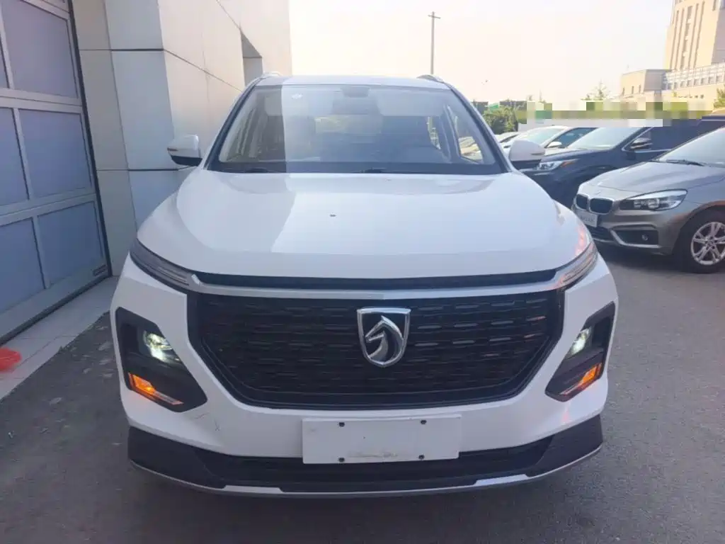 Baojun 530 Global Anniversary 1.5 T CVT Luxury 5-seat
